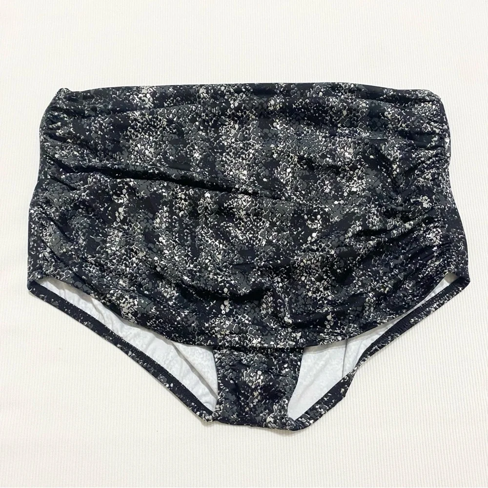 Miraclesuit Surplice Tankini & Norma Jean Bottom Set Snakeskin Print 38DD / 14 - Picture 4 of 10